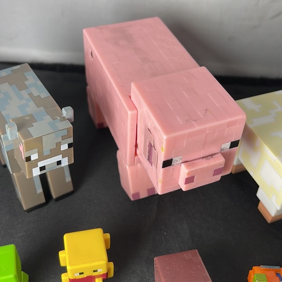 Minecraft mystery box figures mixed lot mini figures - Picture 7 of 8